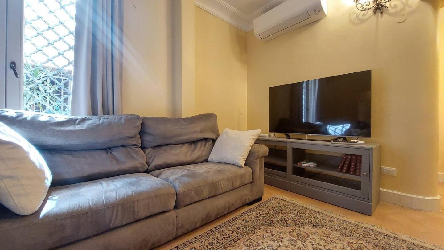 Residenza Sinibaldi - XVII Century Experience Apartman Róma Szoba fotó